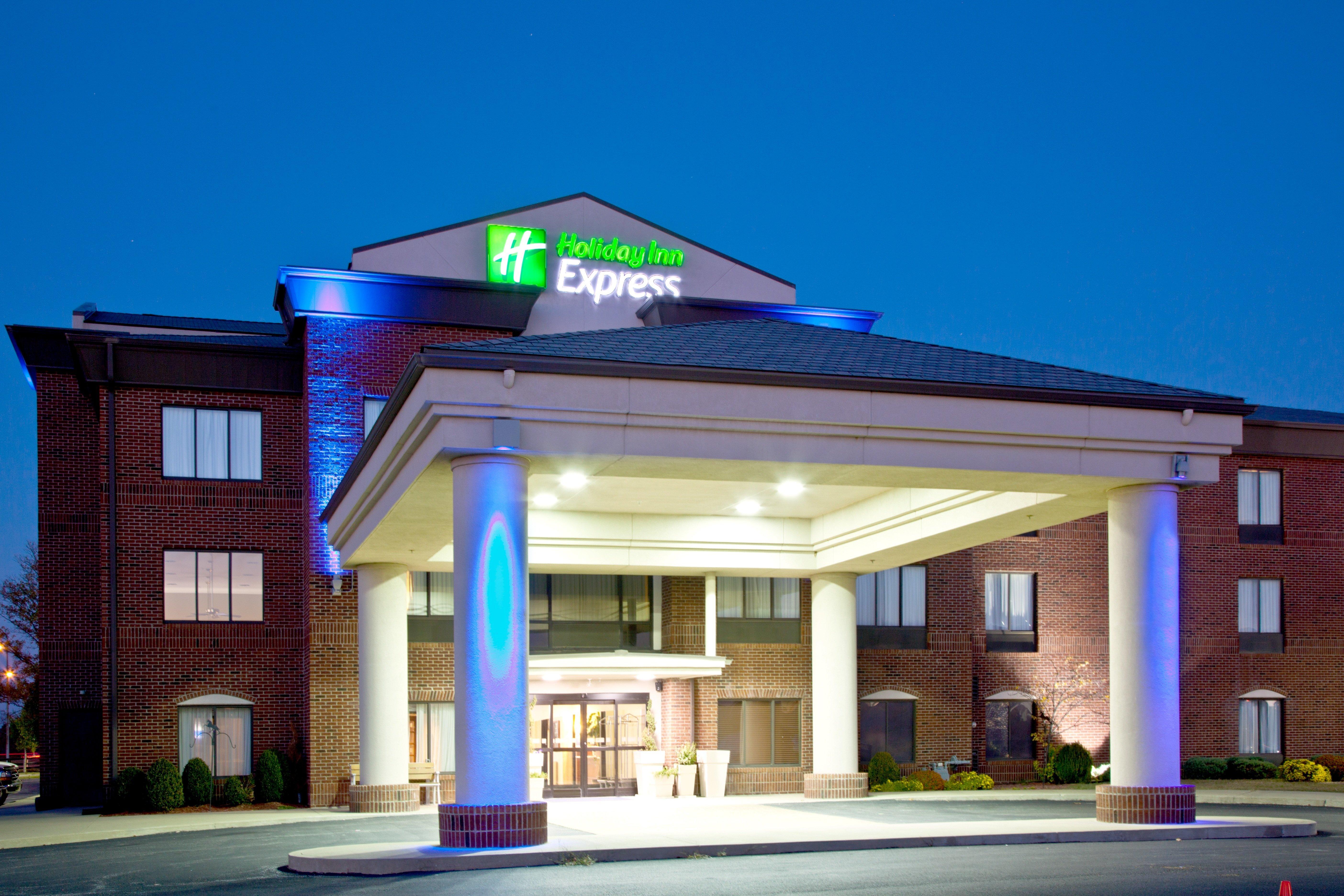 Holiday Inn Express & Suites Shelbyville By Ihg Εξωτερικό φωτογραφία